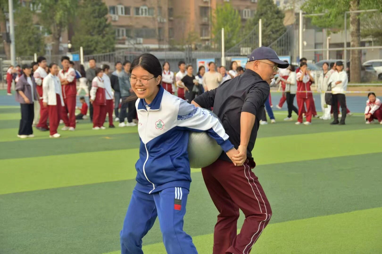 4.jpg
